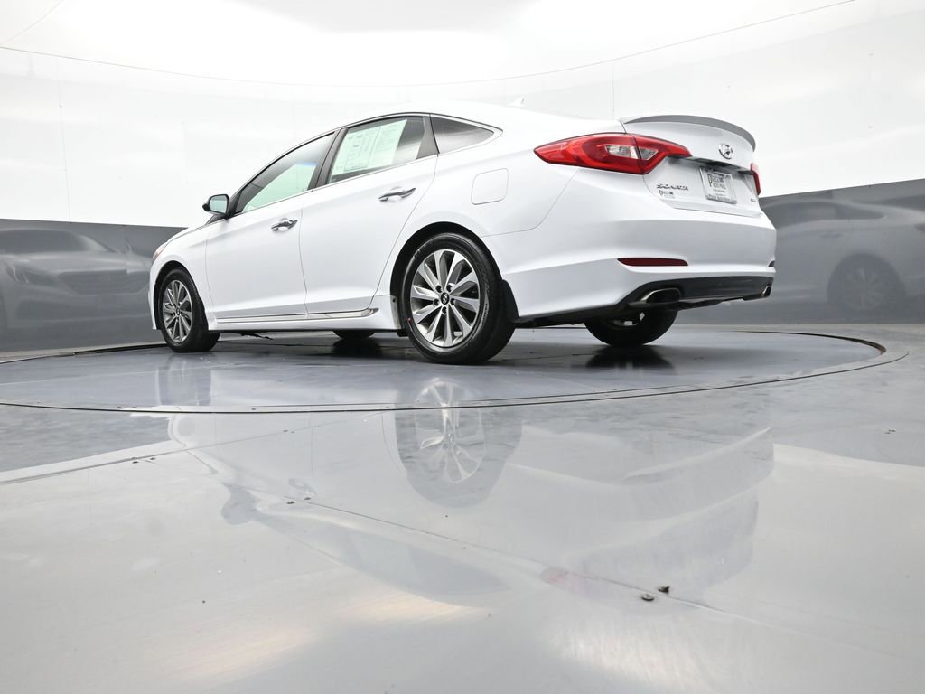 Used 2016 Hyundai Sonata Sport w/ Option Group 03 FWD image 32