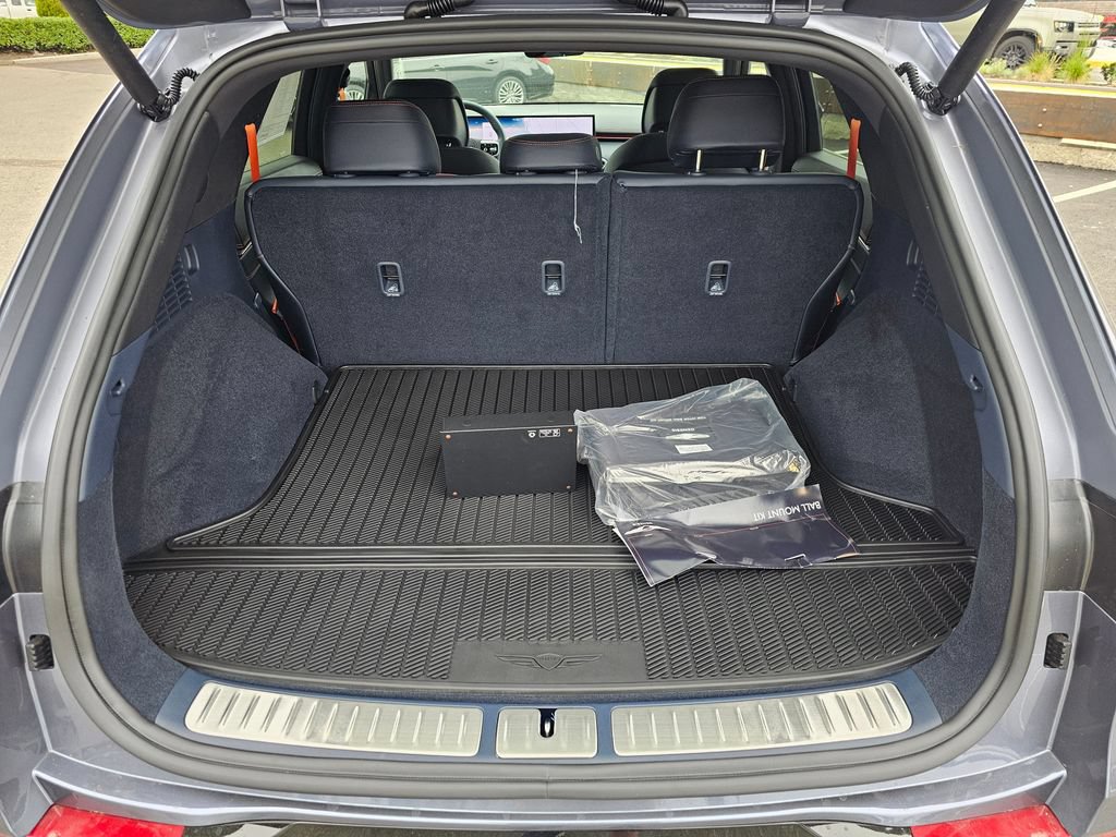 New 2026 Genesis GV70 2.5T Sport Prestige w/ G1 Accessory Package AWD/4WD image 24