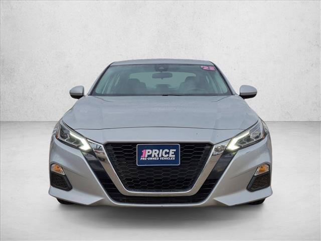 Used 2022 Nissan Altima 2.5 SV FWD image 2