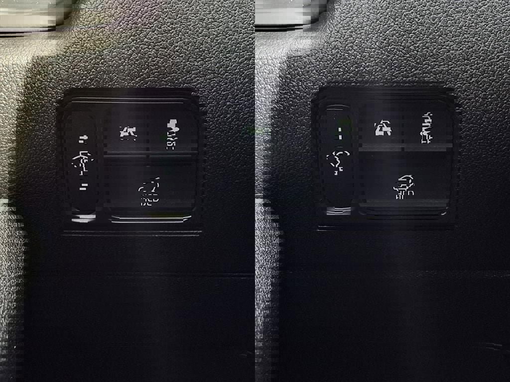 Used 2023 Kia Sorento SX image 27