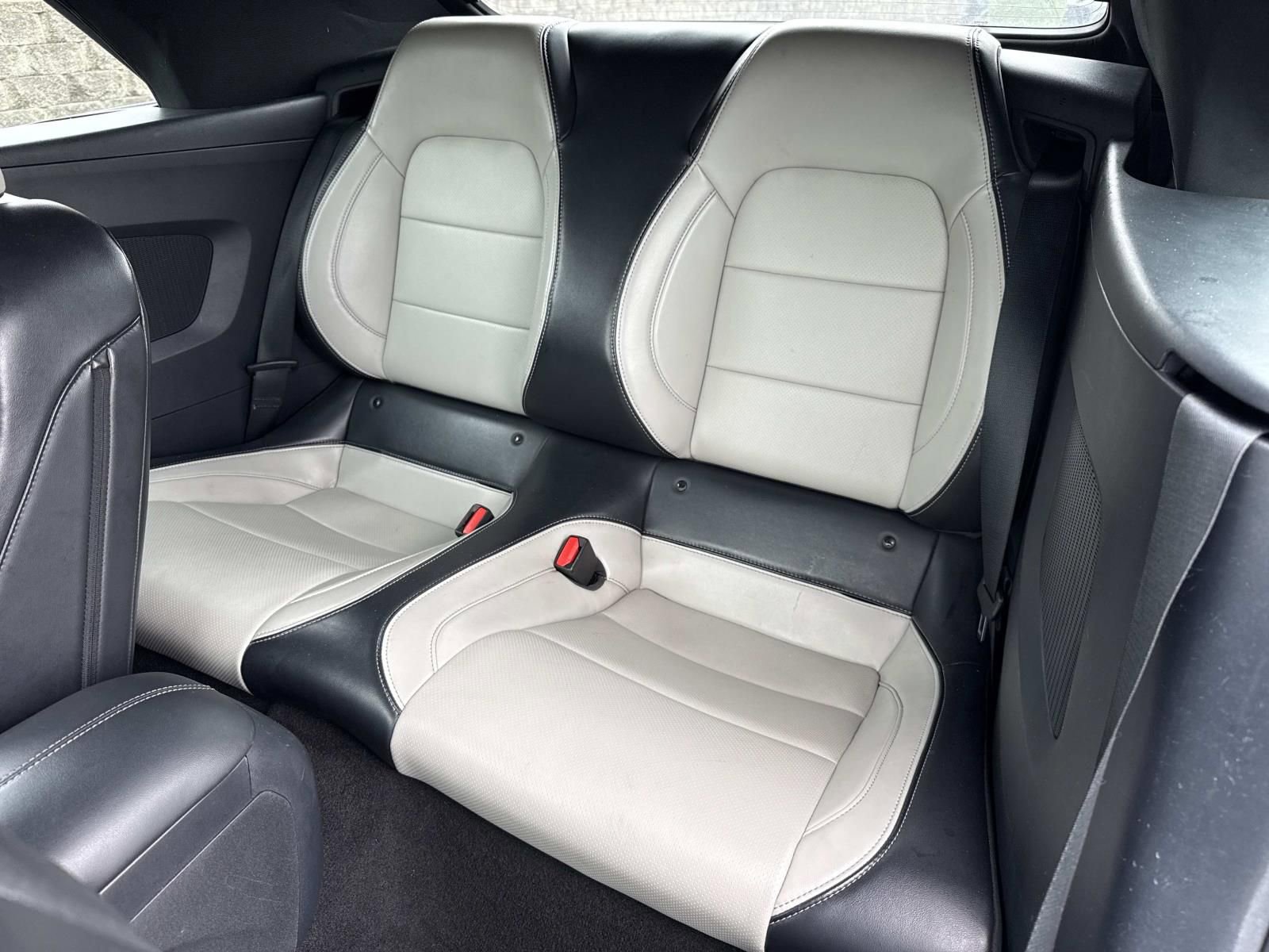 Used 2024 Ford Mustang Premium image 28