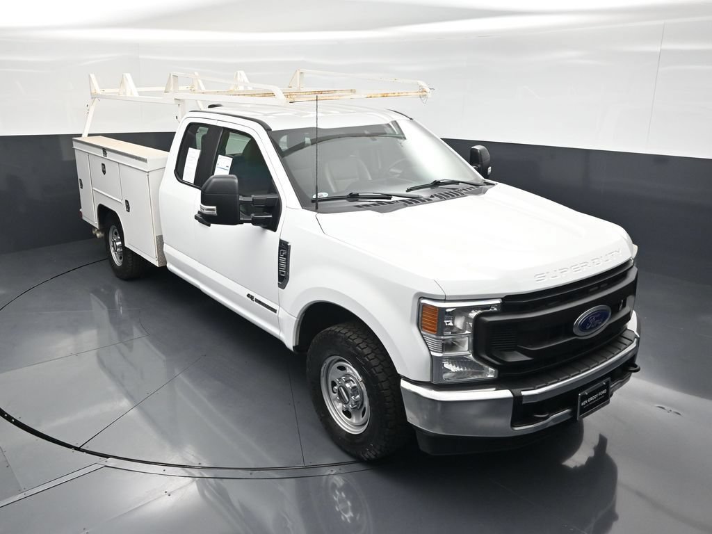 Certified 2022 Ford F250 XL w/ Power Equipment Group RWD image 30