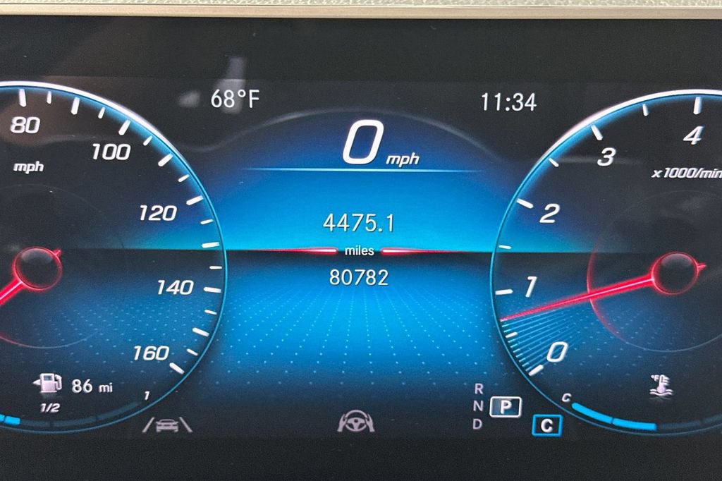 Used 2021 Mercedes-Benz GLA 250 image 32