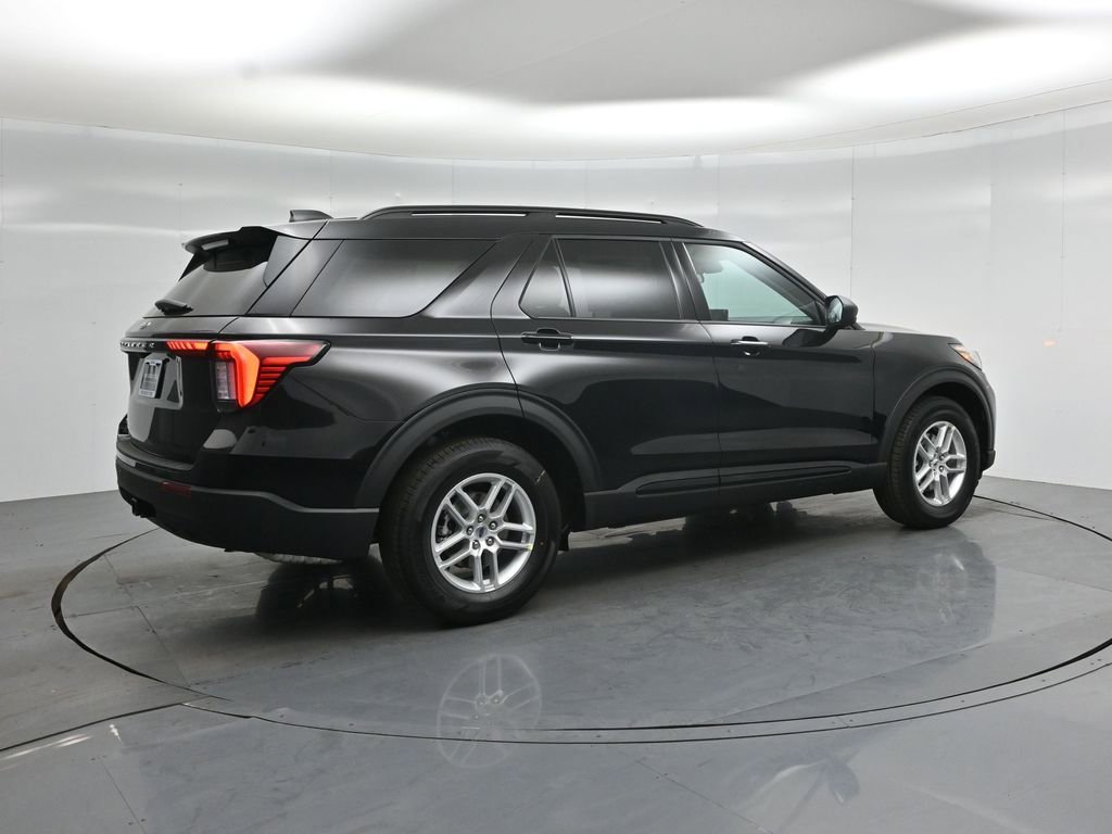 New 2026 Ford Explorer Active image 27