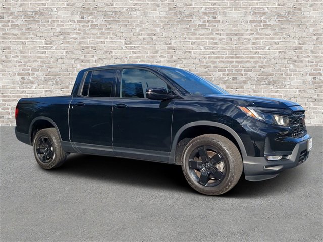 Used 2025 Honda Ridgeline Black Edition image 1