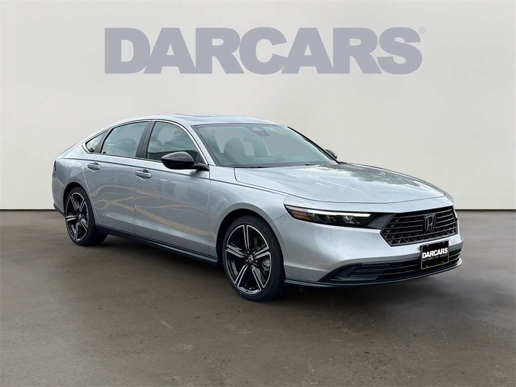 Certified 2025 Honda Accord Sport image 1