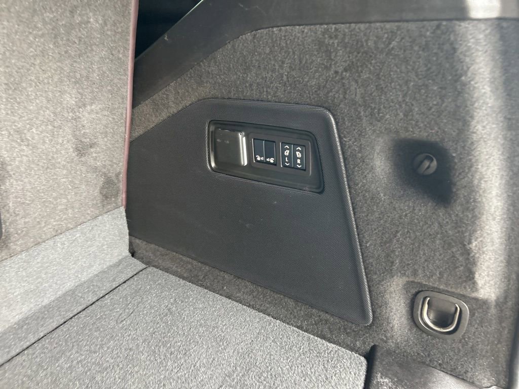 Used 2024 Cadillac Escalade V AWD/4WD image 50