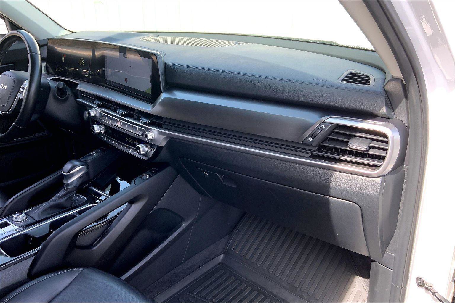 Used 2024 Kia Telluride S w/ S Sunroof Package image 14