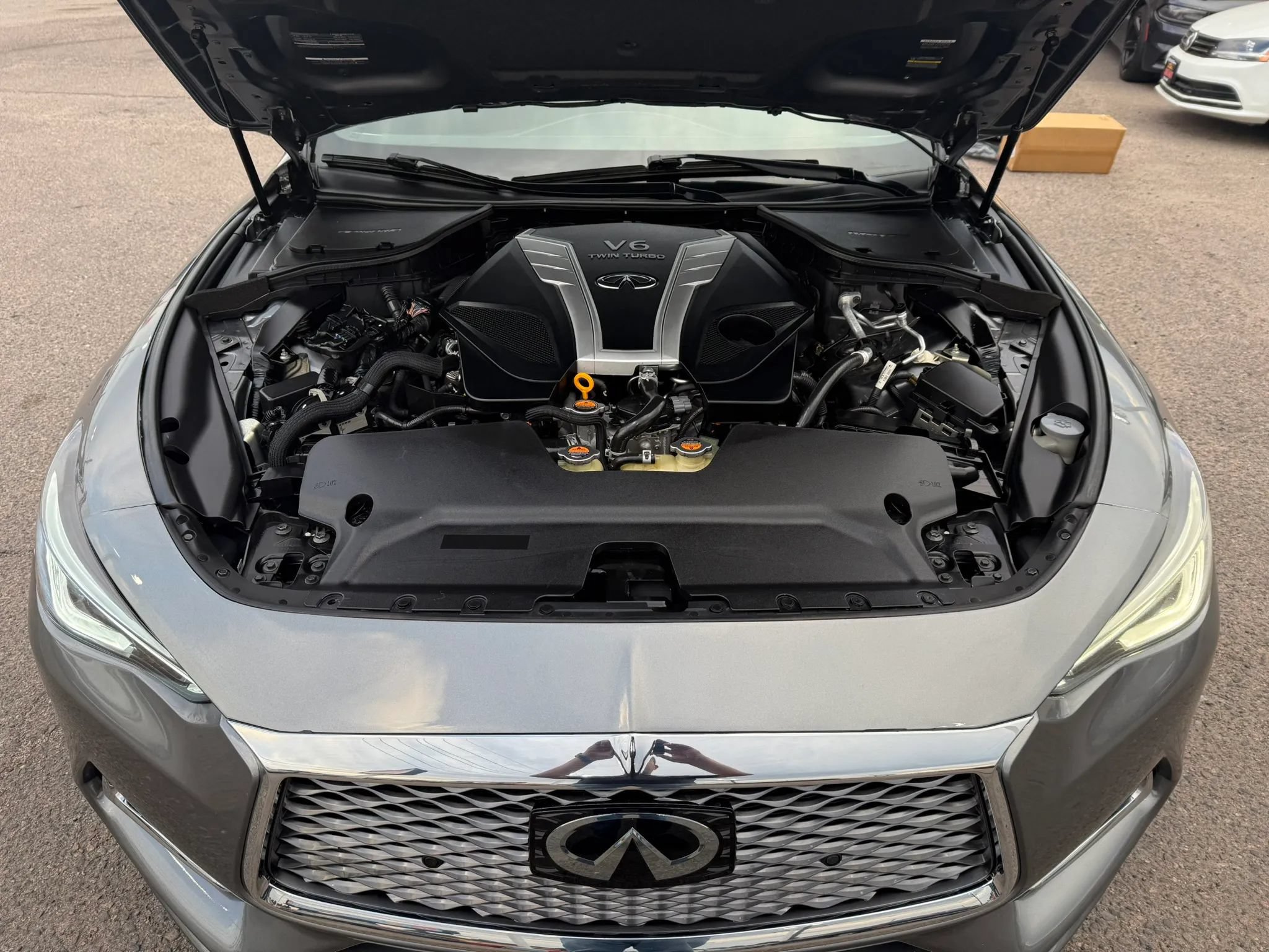 Used 2017 INFINITI Q60 3.0t w/ Premium Plus Package 3.0T AWD/4WD image 25