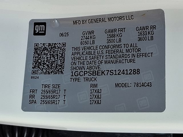Used 2025 Chevrolet Colorado W/T RWD image 29