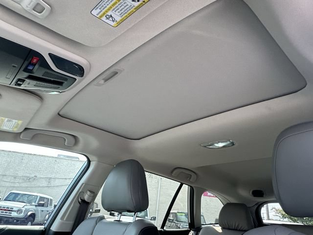 Used 2022 Subaru Outback Limited AWD/4WD image 23