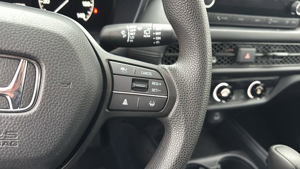 Used 2023 Honda HR-V LX image 18
