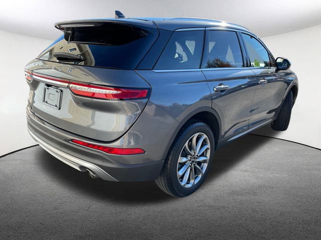 Used 2021 Lincoln Corsair AWD w/ Premium Package image 14