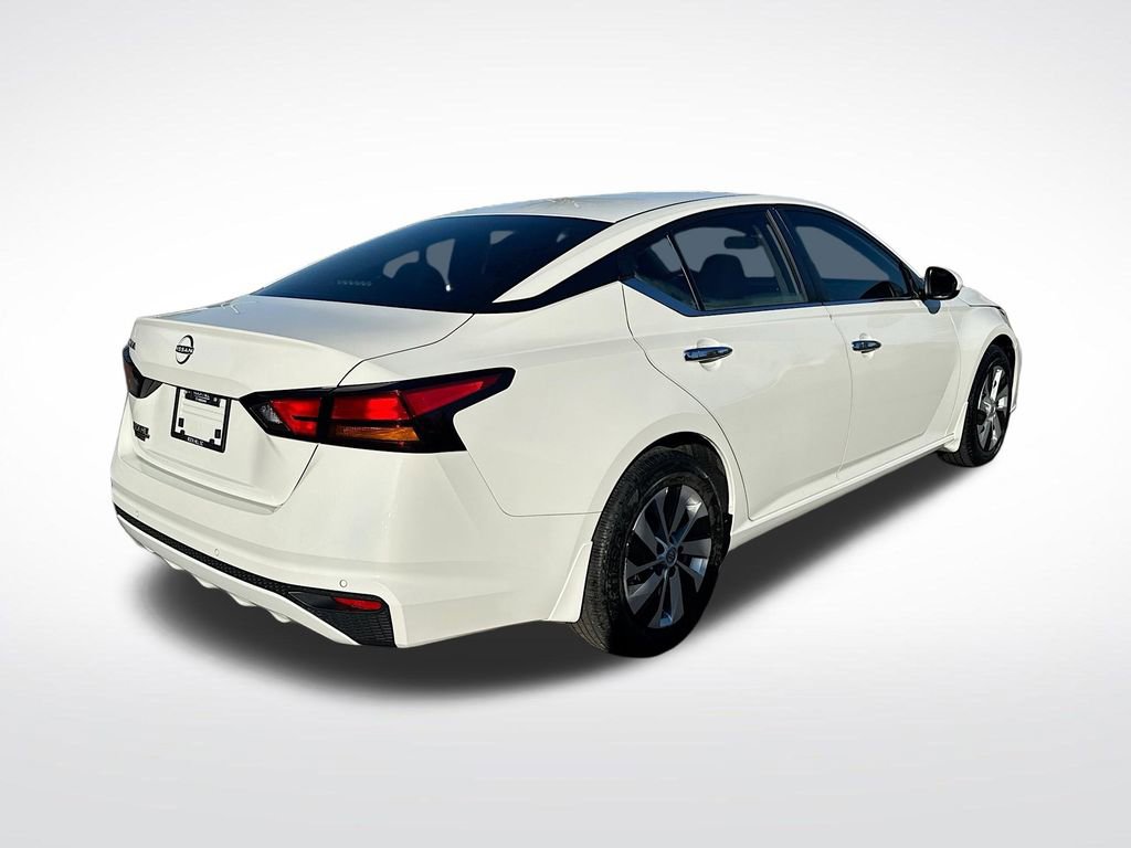 Used 2023 Nissan Altima 2.5 S image 7