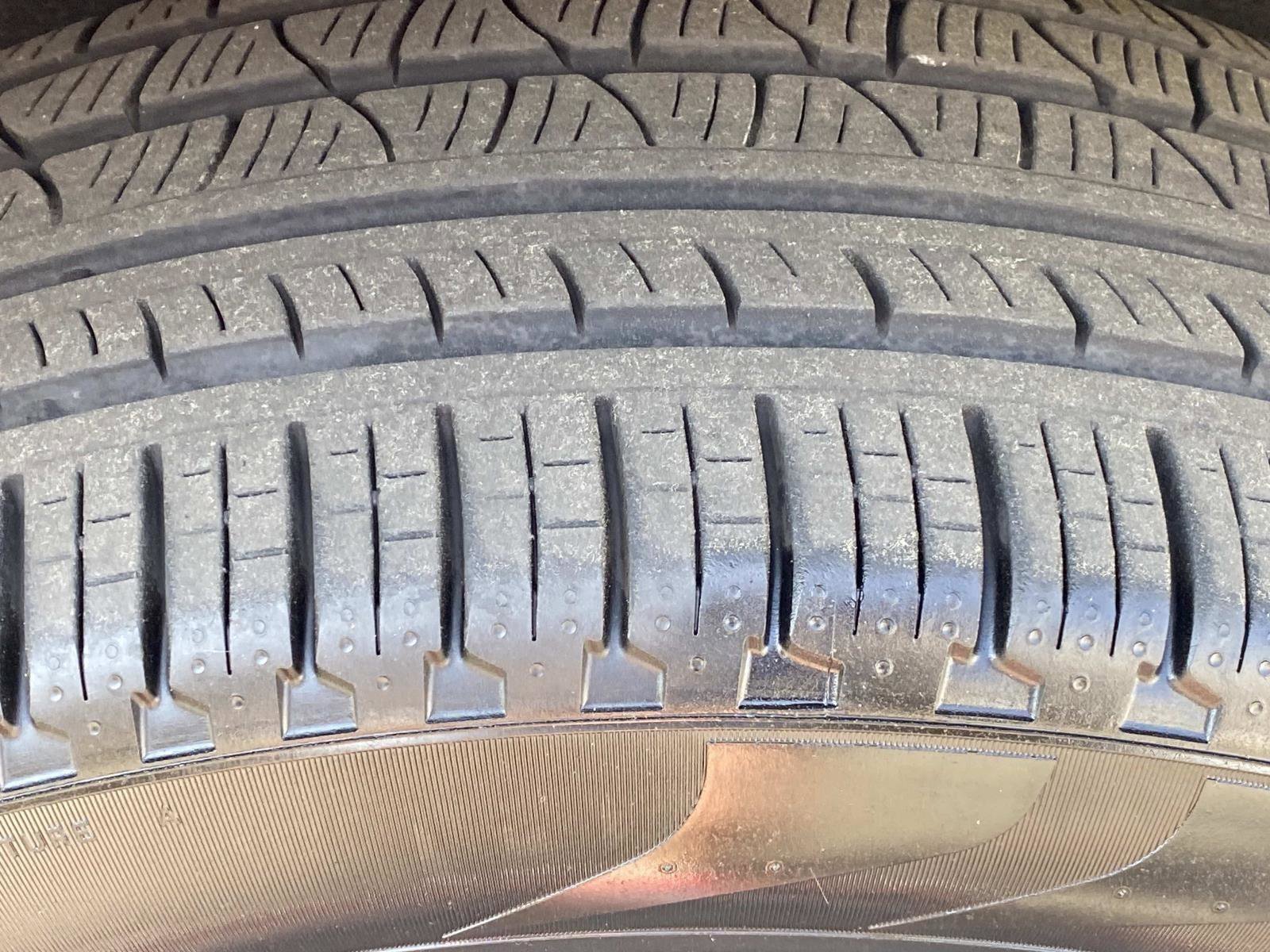 Certified 2024 Jeep Wagoneer Series II w/ Convenience Group I image 16