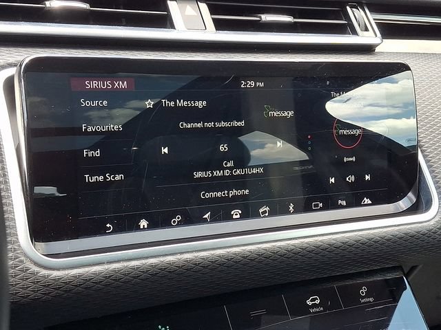 Used 2020 Land Rover Range Rover Velar R-Dynamic S AWD/4WD image 12