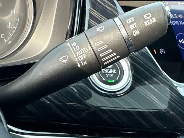 Certified 2023 Cadillac XT6 Premium Luxury w/ Technology Package image 10