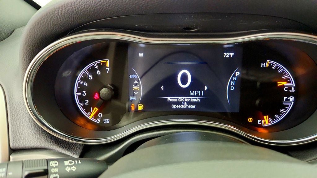 Used 2019 Jeep Grand Cherokee Limited RWD image 14