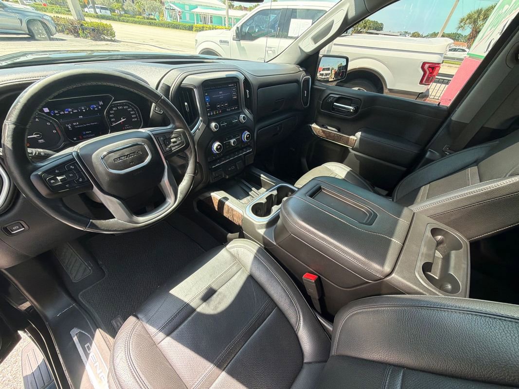 Used 2021 GMC Sierra 1500 Denali w/ Driver Alert Package II AWD/4WD image 25