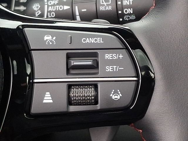 Certified 2025 Honda Pilot Black Edition image 24