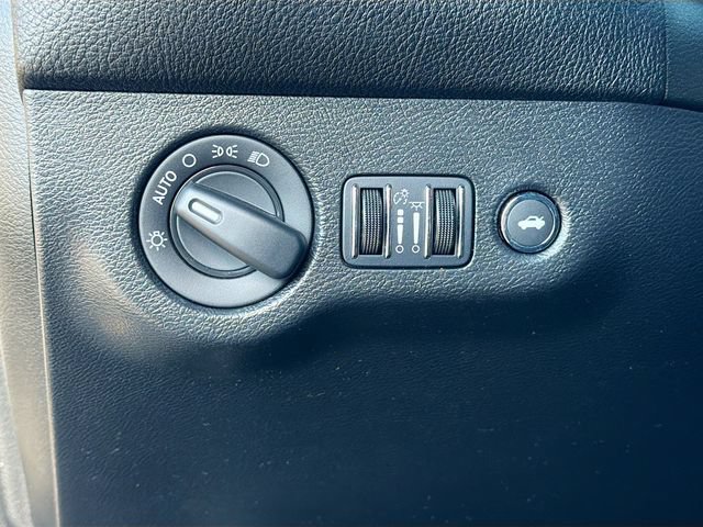 Used 2023 Dodge Challenger GT RWD image 11