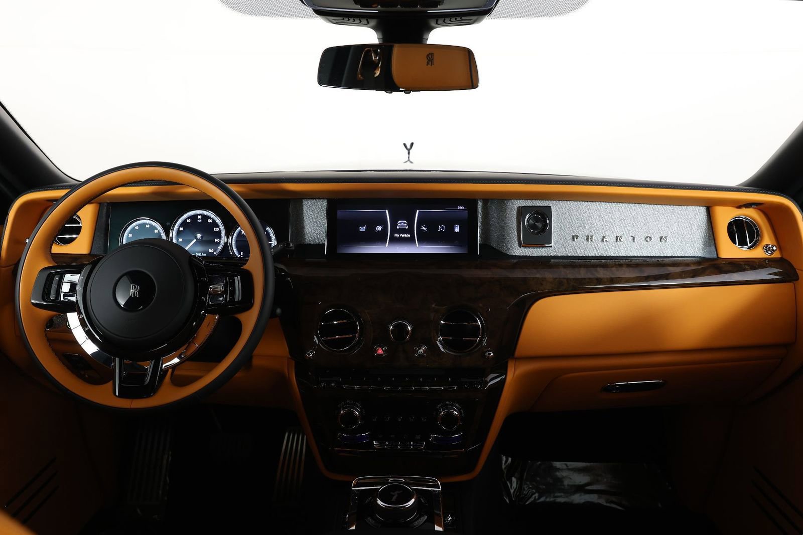 Certified 2024 Rolls-Royce Phantom Extended Wheelbase w/ The Phantom Package image 11