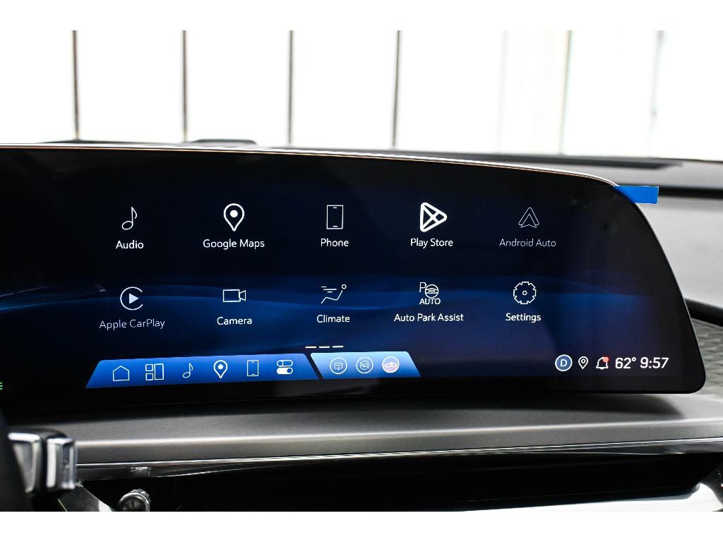 Used 2024 Cadillac Lyriq Luxury RWD image 46