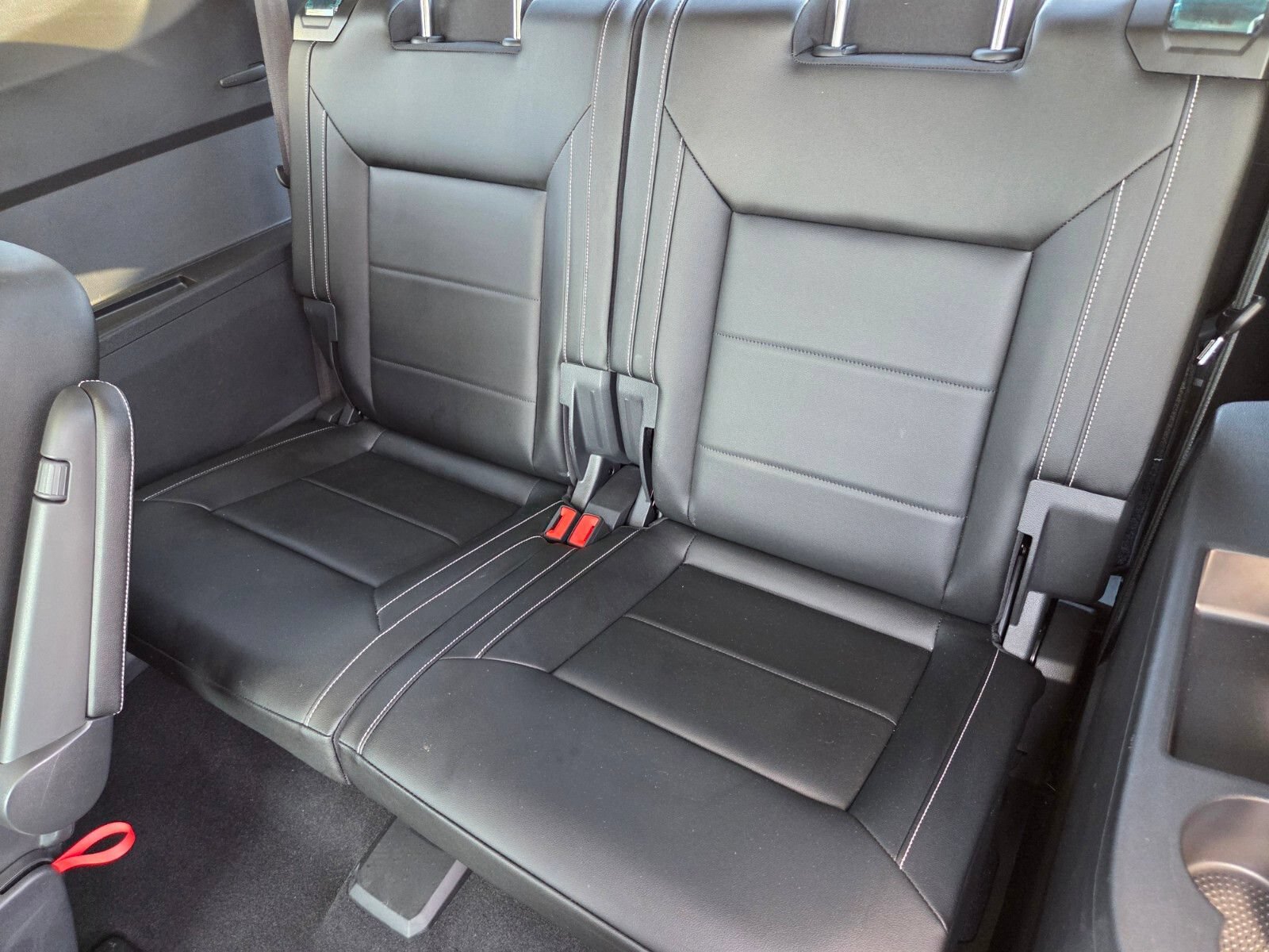 Used 2022 Volkswagen Atlas SE w/ Panoramic Sunroof Package AWD/4WD image 13