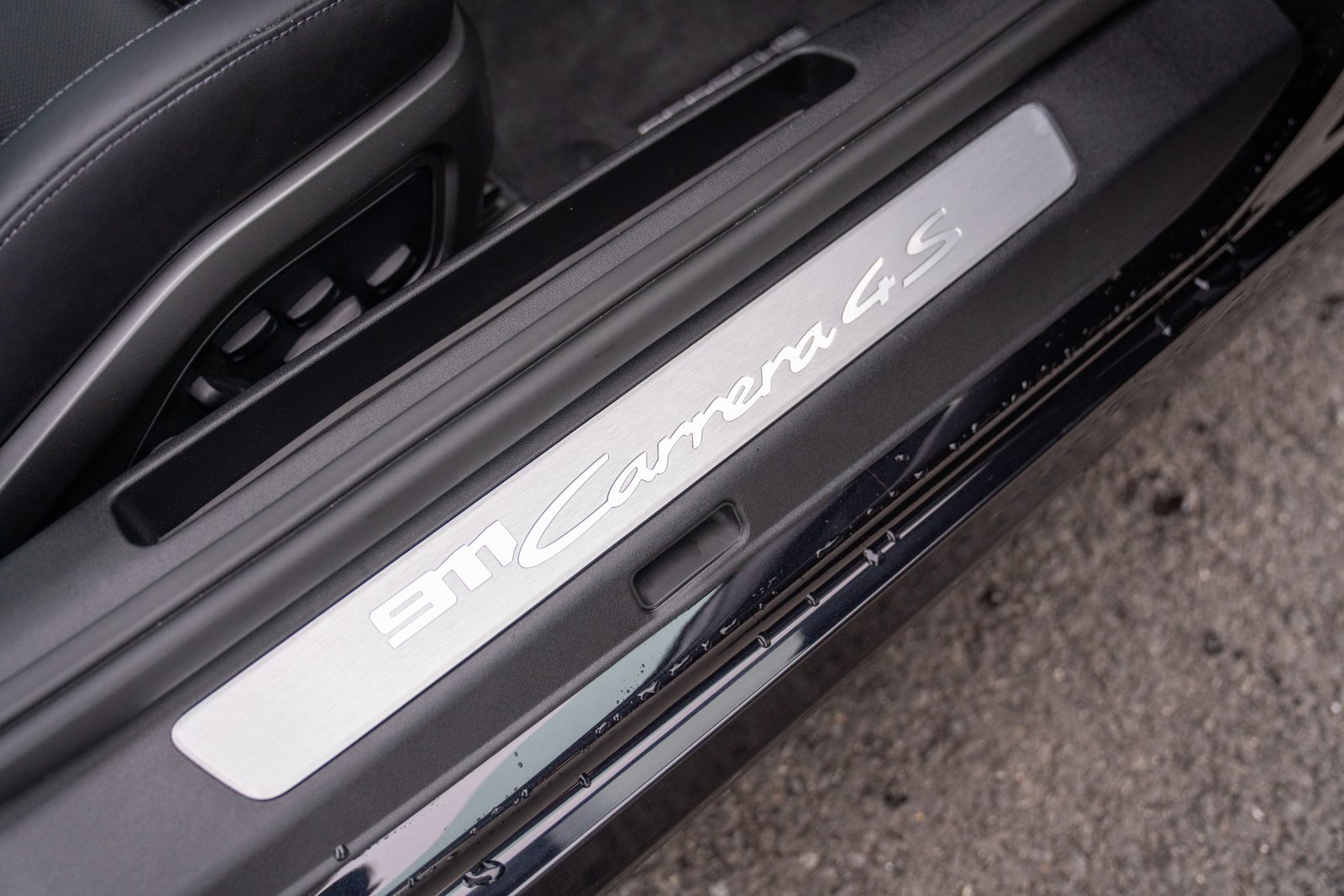 Certified 2024 Porsche 911 Carrera 4S AWD/4WD image 28