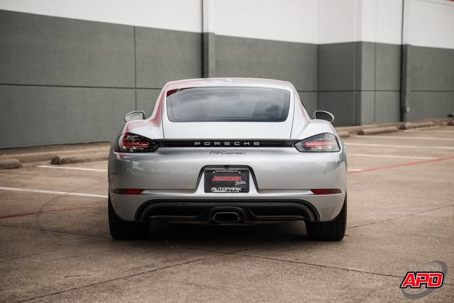 Used 2017 Porsche 718 Cayman RWD image 17
