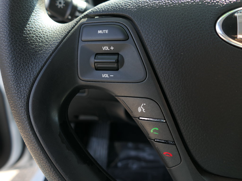 Used 2017 Kia Forte LX FWD image 14
