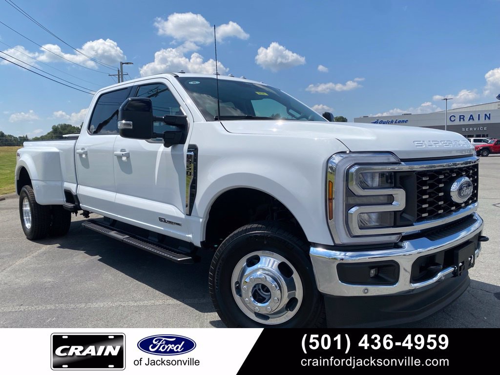 New 2026 Ford F350 Lariat w/ Lariat Premium Package