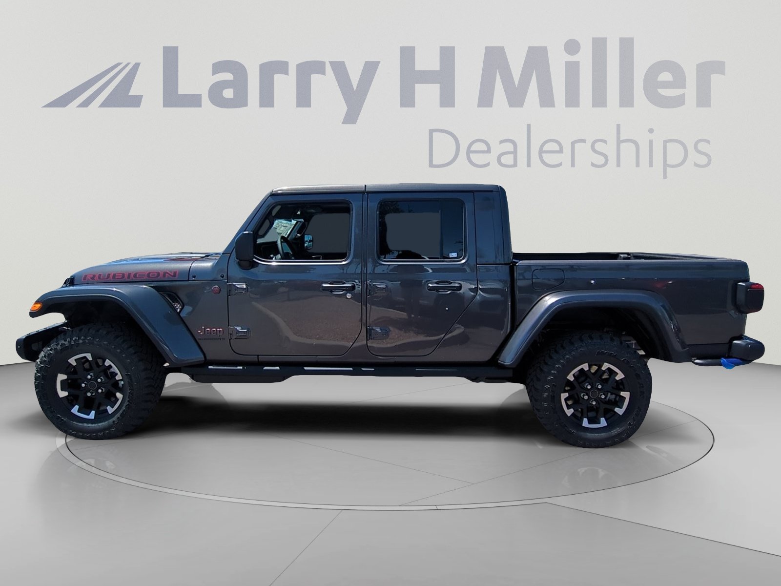 New 2026 Jeep Gladiator Rubicon w/ Capability Package AWD/4WD image 2