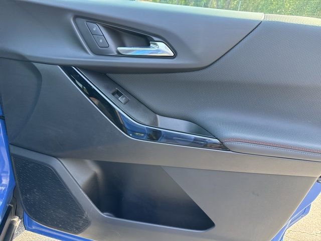 Used 2025 Chevrolet Equinox RS w/ Convenience Package III image 30