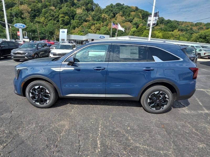 New 2026 Kia Sorento S AWD/4WD image 4