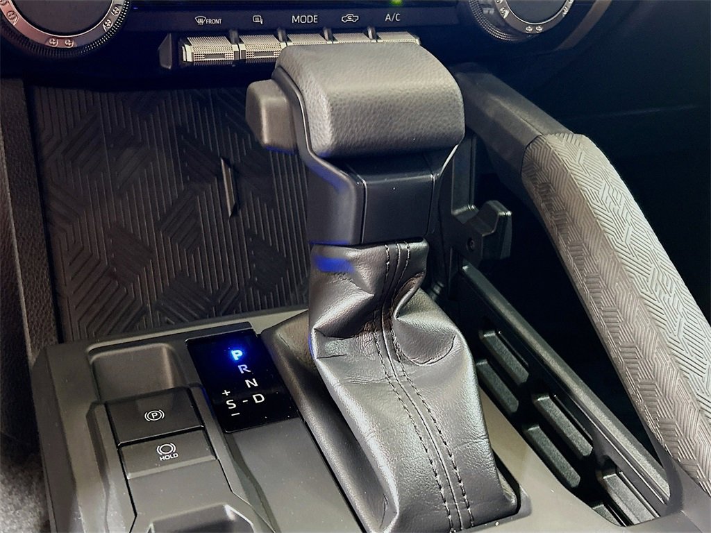 Used 2025 Toyota Tacoma SR image 14