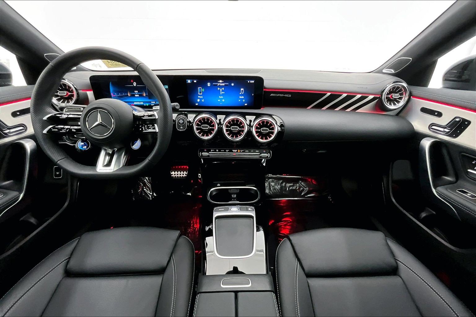 Used 2026 Mercedes-Benz CLA 35 AMG 4MATIC image 14