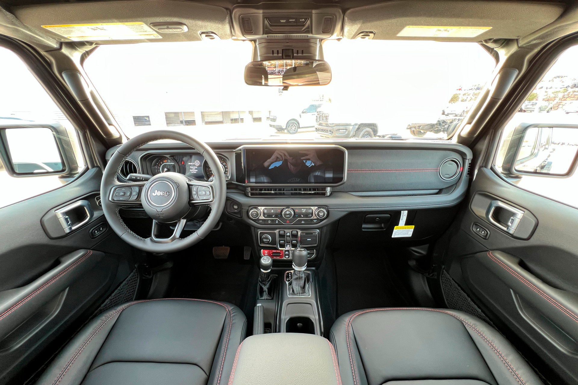 New 2026 Jeep Wrangler Unlimited Rubicon AWD/4WD image 9