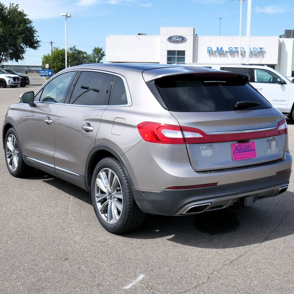 Used 2018 Lincoln MKX Reserve w/ Driver Assistance Package AWD/4WD image 9