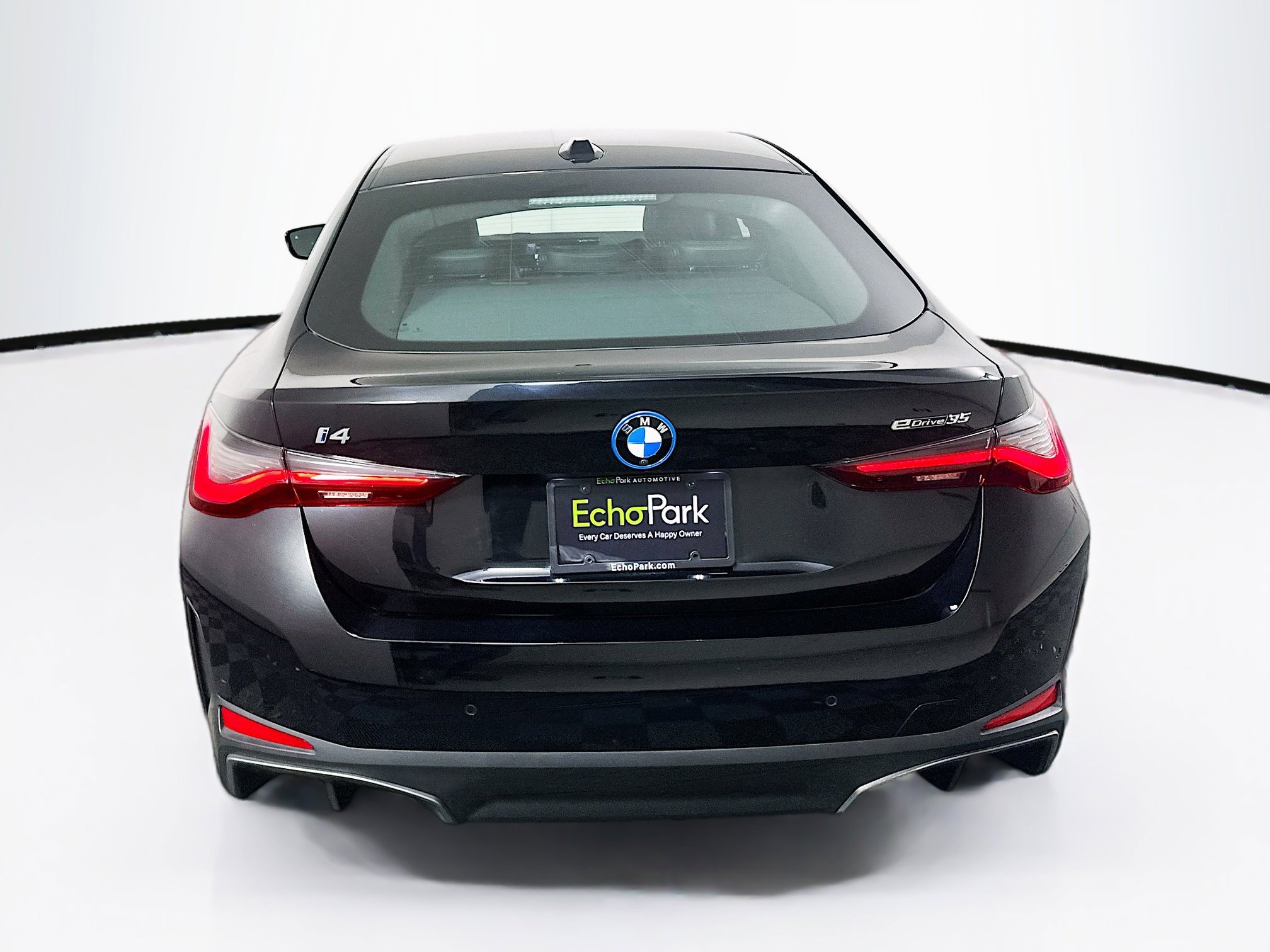 Used 2024 BMW i4 eDrive35 w/ Convenience Package image 7