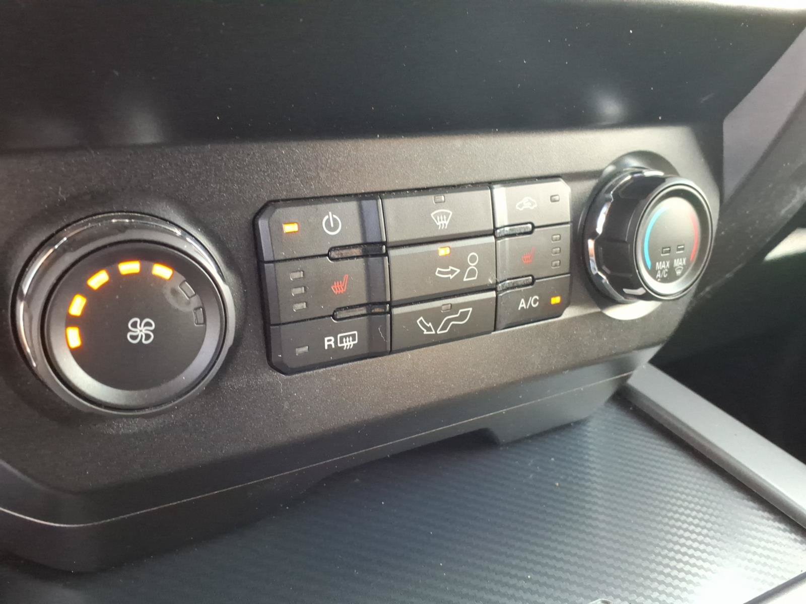 Used 2019 Ford F150 XLT w/ Equipment Group 302A Luxury AWD/4WD image 21