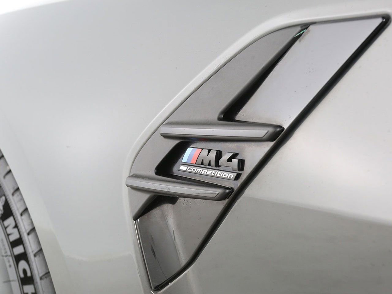 Used 2026 BMW M4 xDrive Competition w/ Executive Package image 17