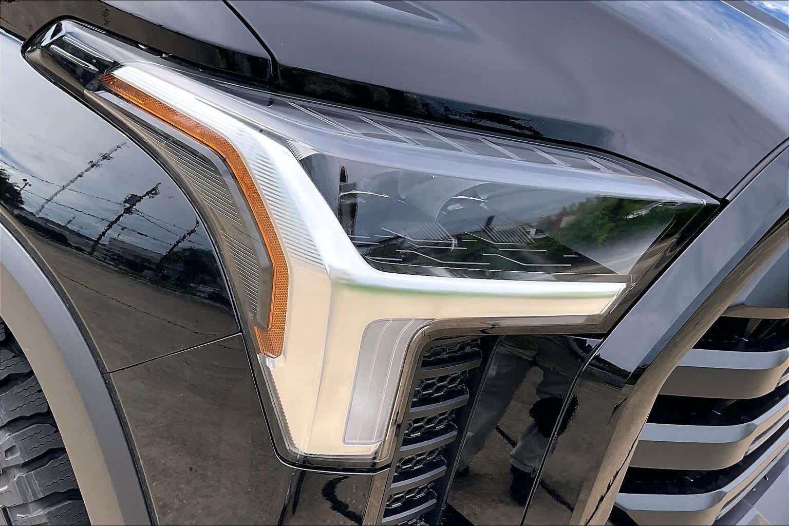 New 2026 Toyota Tundra SR5 w/ SR5 Convenience Package RWD image 13