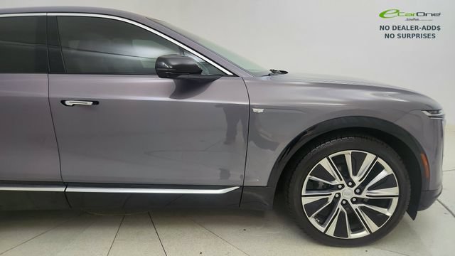 Used 2024 Cadillac Lyriq Luxury w/ Nappa Leather Package RWD image 8