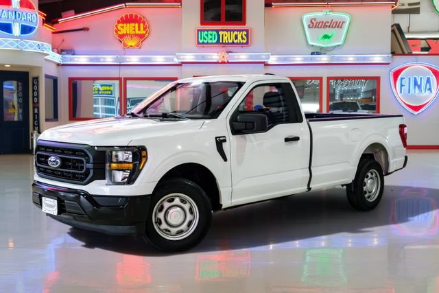 Used 2023 Ford F150 XL RWD image 2