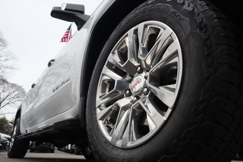 Used 2024 GMC Sierra 1500 Denali w/ Technology Package image 13