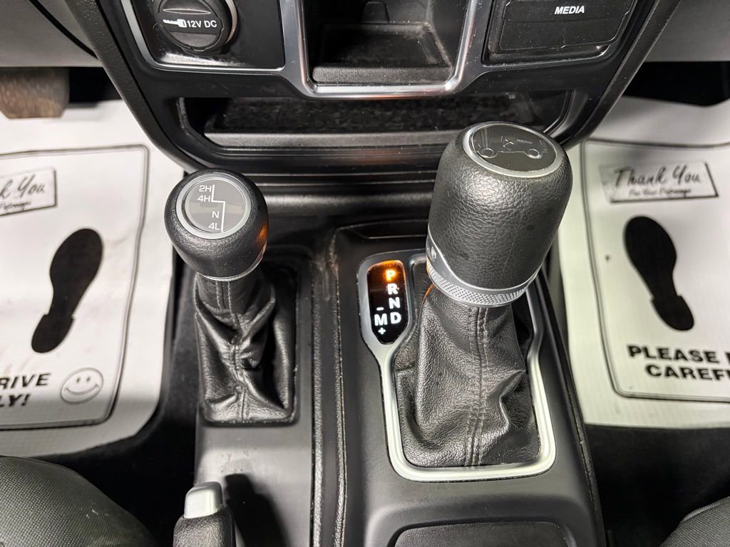 Used 2020 Jeep Wrangler Unlimited Sport AWD/4WD image 11