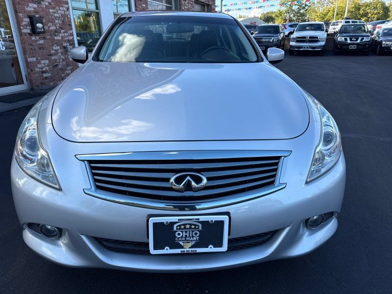 Used 2013 INFINITI G37 x Sedan w/ Premium Pkg AWD/4WD image 2