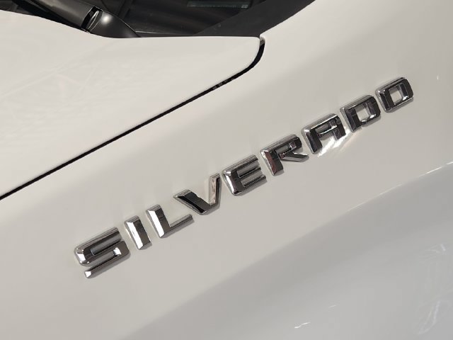 Used 2026 Chevrolet Silverado 1500 LT w/ Texas Edition Plus RWD image 8