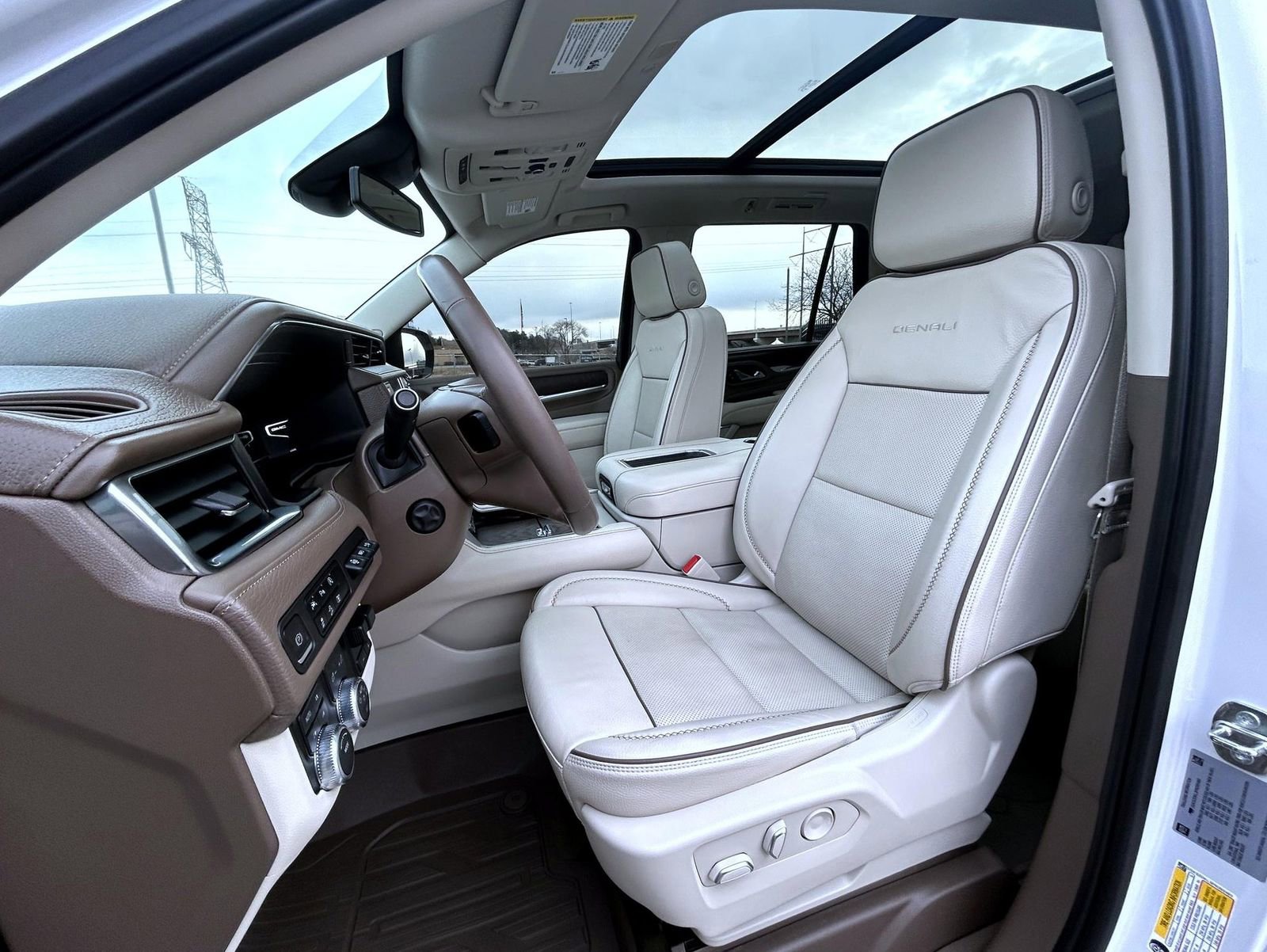 Used 2023 GMC Yukon Denali w/ Max Trailering Package image 10